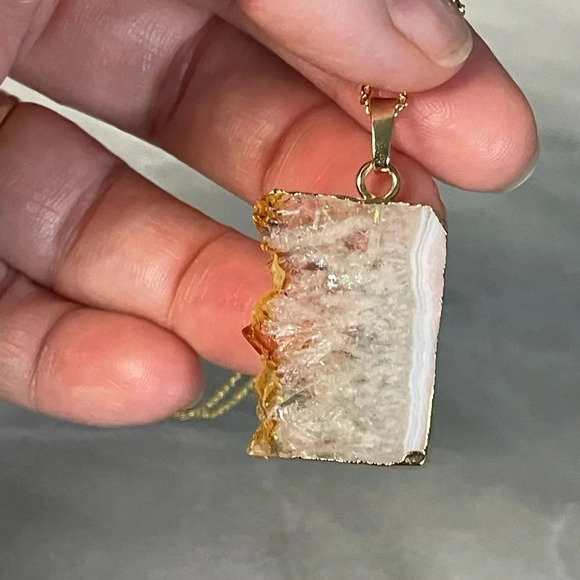 14K Gold Plated Raw Citrine Slice Pendant Necklace - Picture 8 of 12